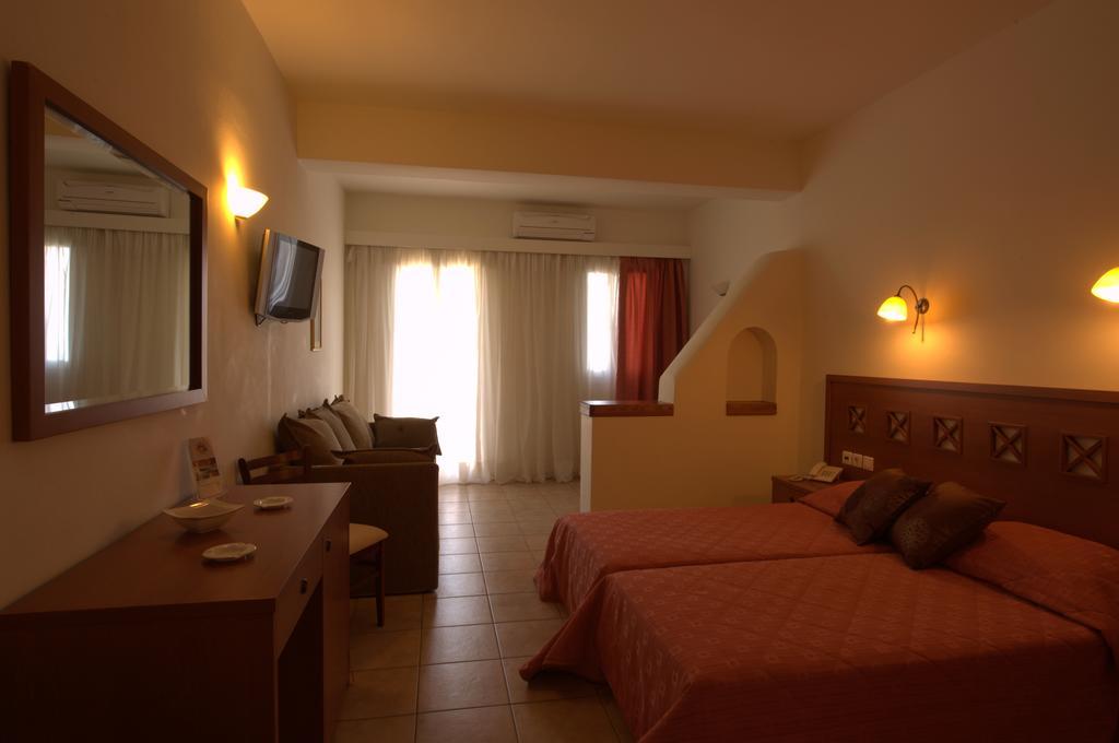 Summer Time - Tinos Apartments Агиос-Состис Номер фото
