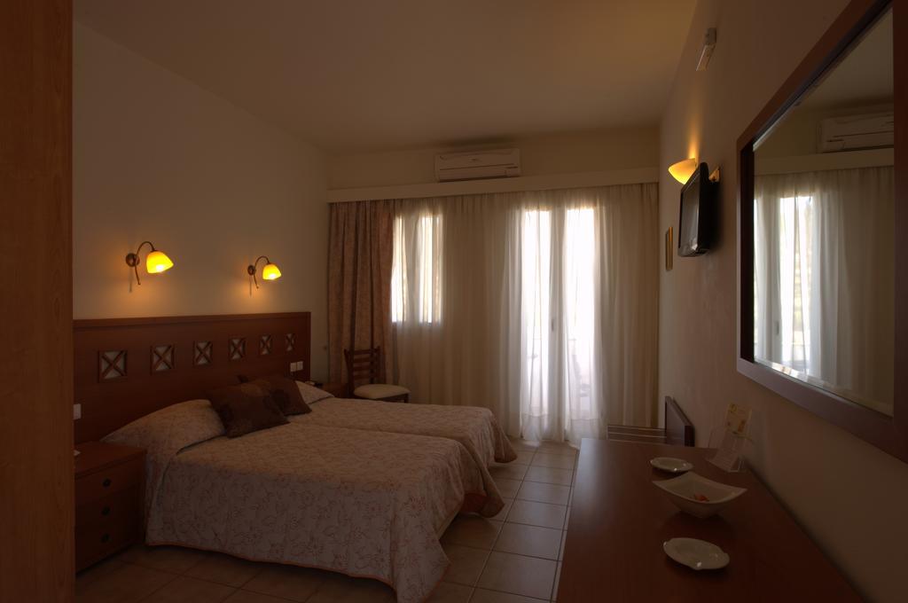 Summer Time - Tinos Apartments Агиос-Состис Номер фото